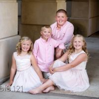 Waverly Iowa Family Portraits for Cedar Falls Waterloo