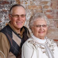 Waverly Iowa Family Portraits for Cedar Falls Waterloo